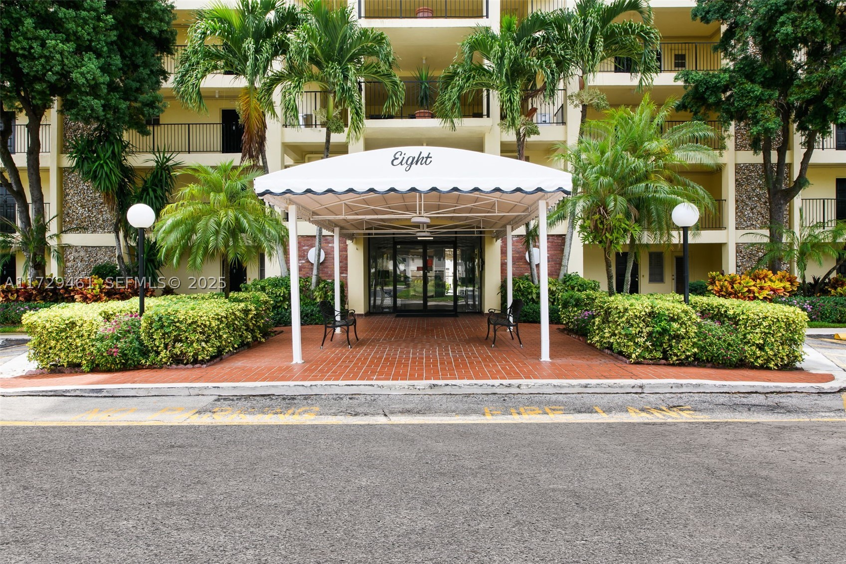 PALM-AIRE COUNTRY CLUB CO - Residential