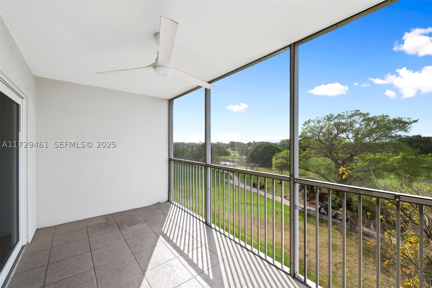 PALM-AIRE COUNTRY CLUB CO - Residential