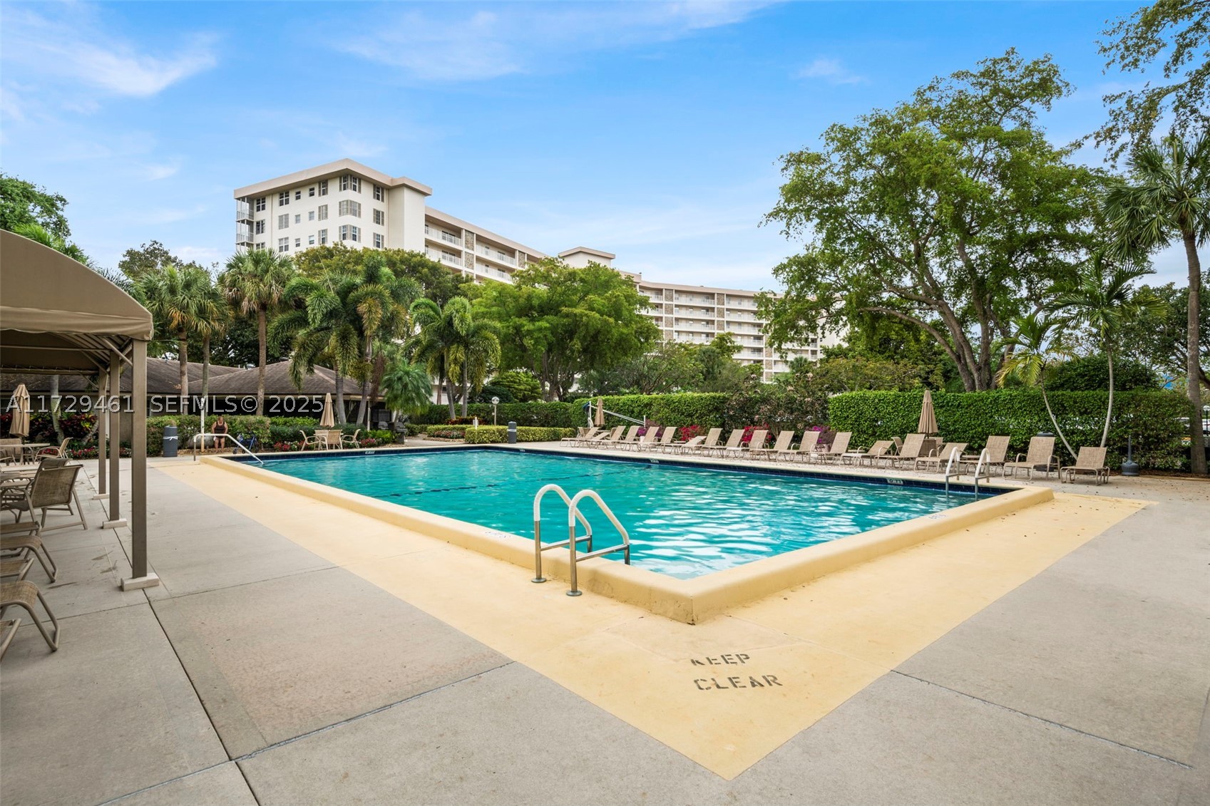 PALM-AIRE COUNTRY CLUB CO - Residential