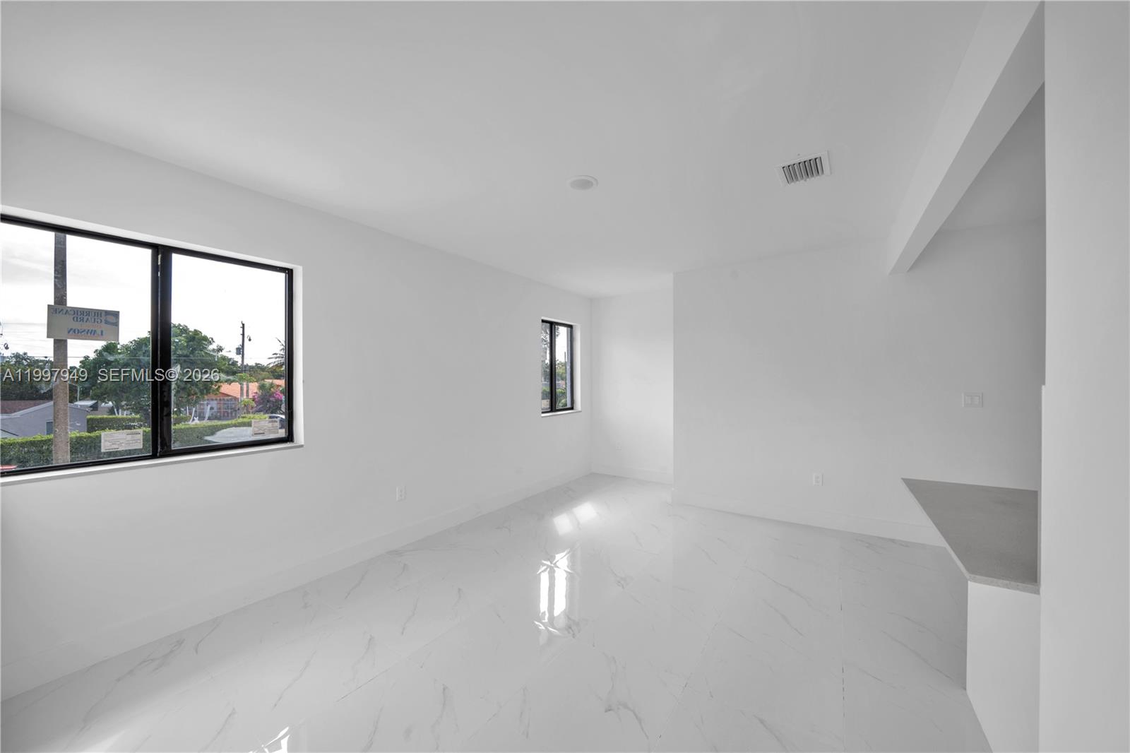 BEACOM MANOR - Residential Income