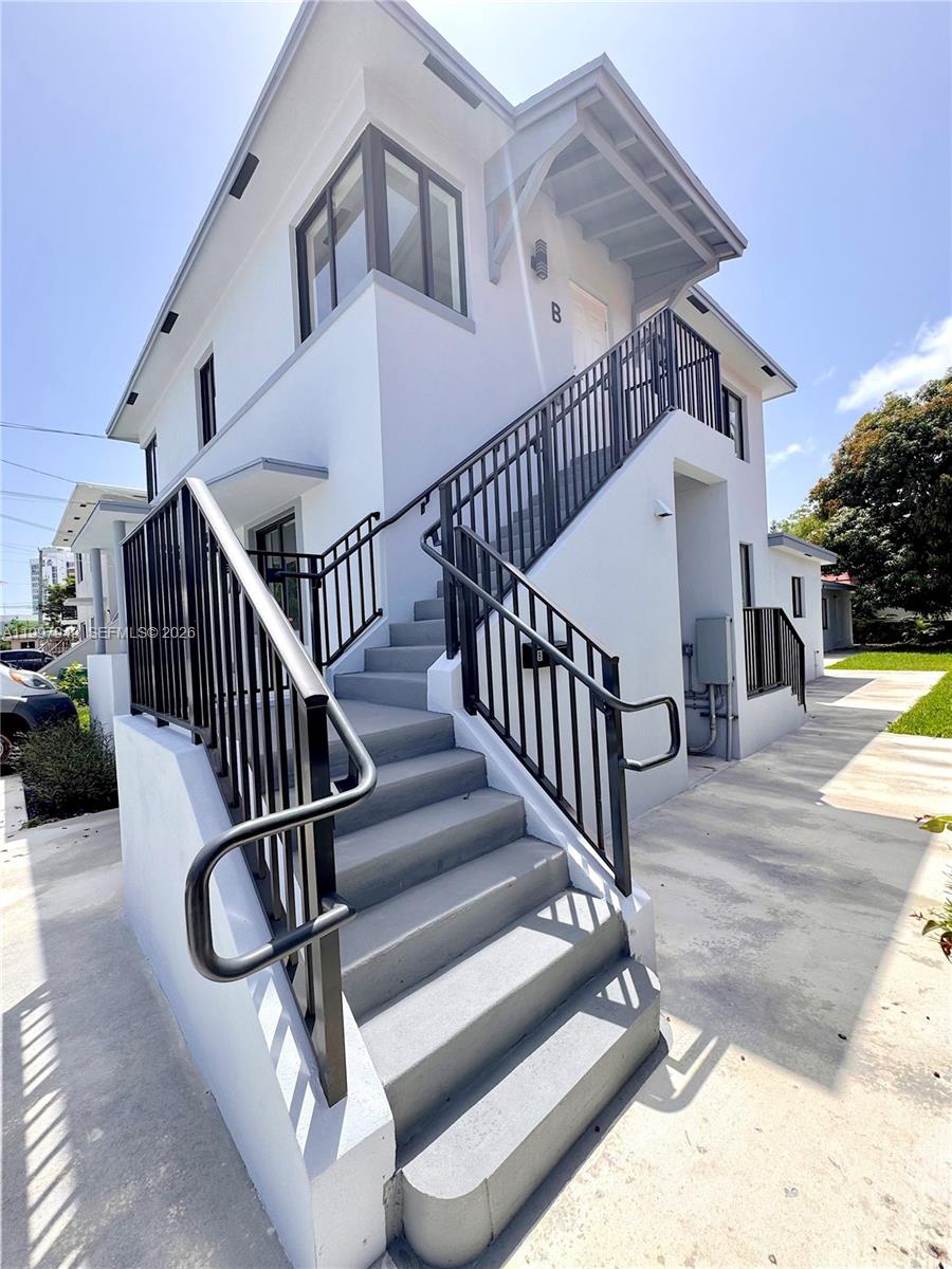 BEACOM MANOR - Residential Income