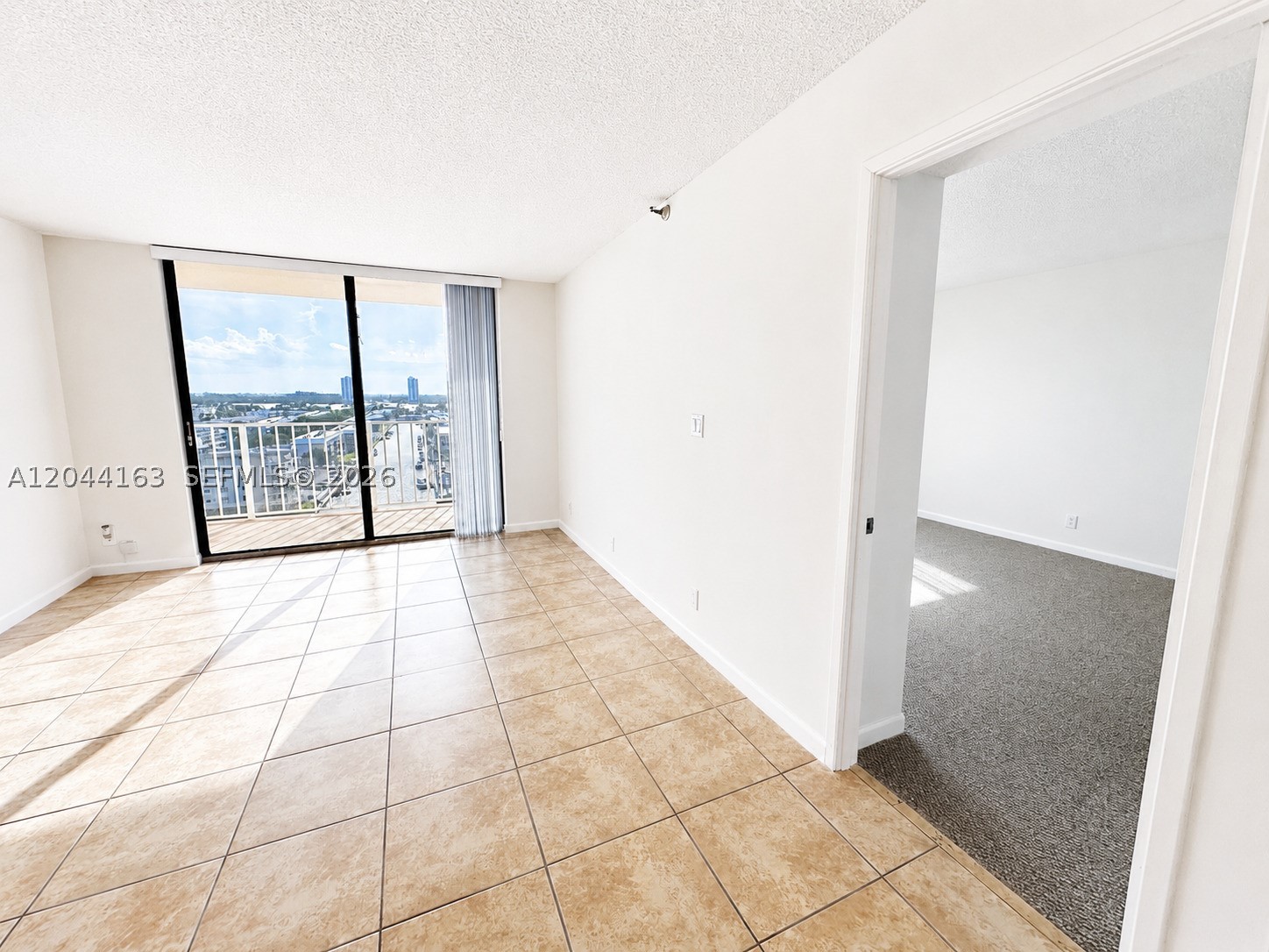 WINSTON TOWERS 700 CONDO - Residential Lease