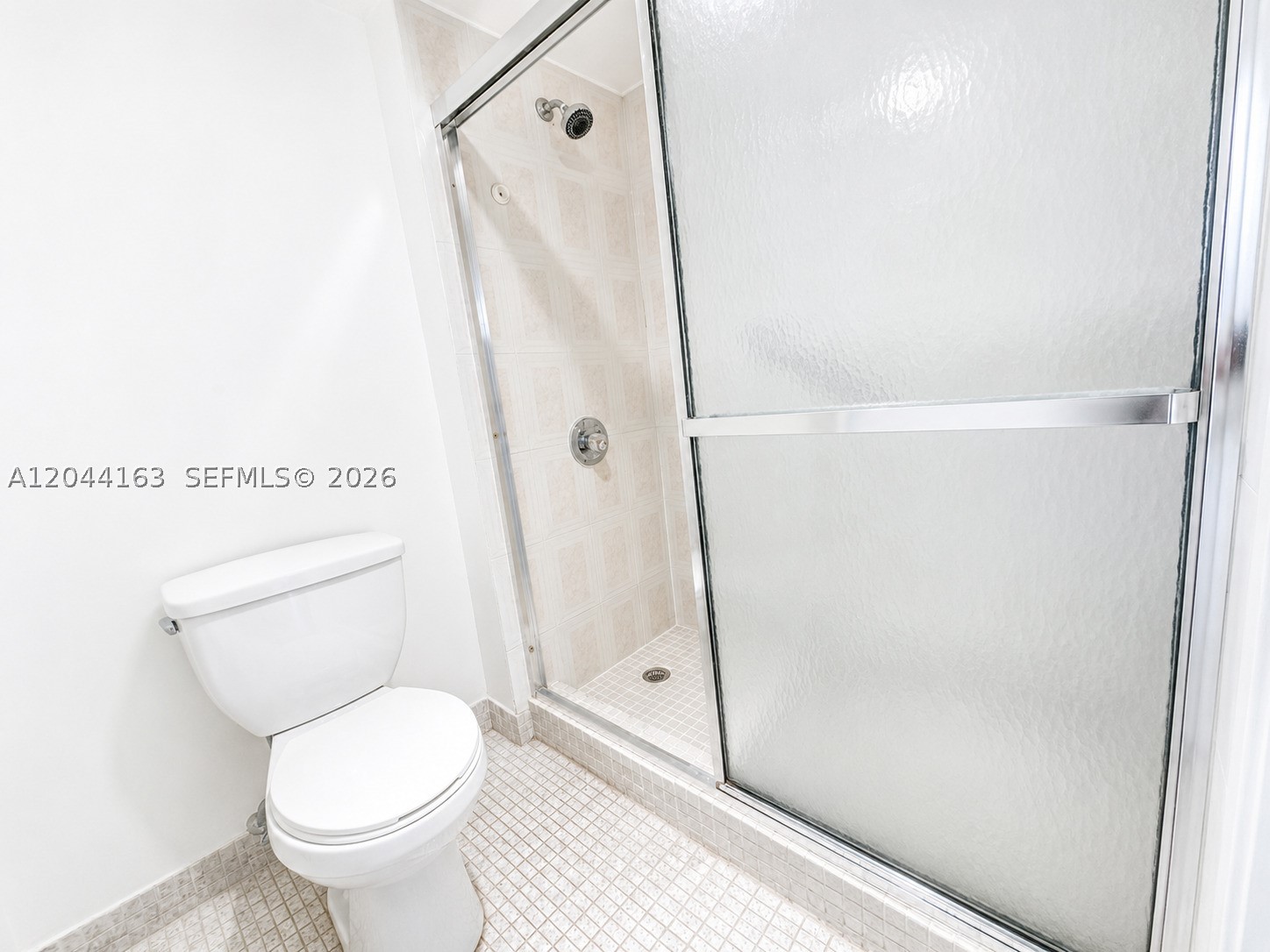 WINSTON TOWERS 700 CONDO - Residential Lease