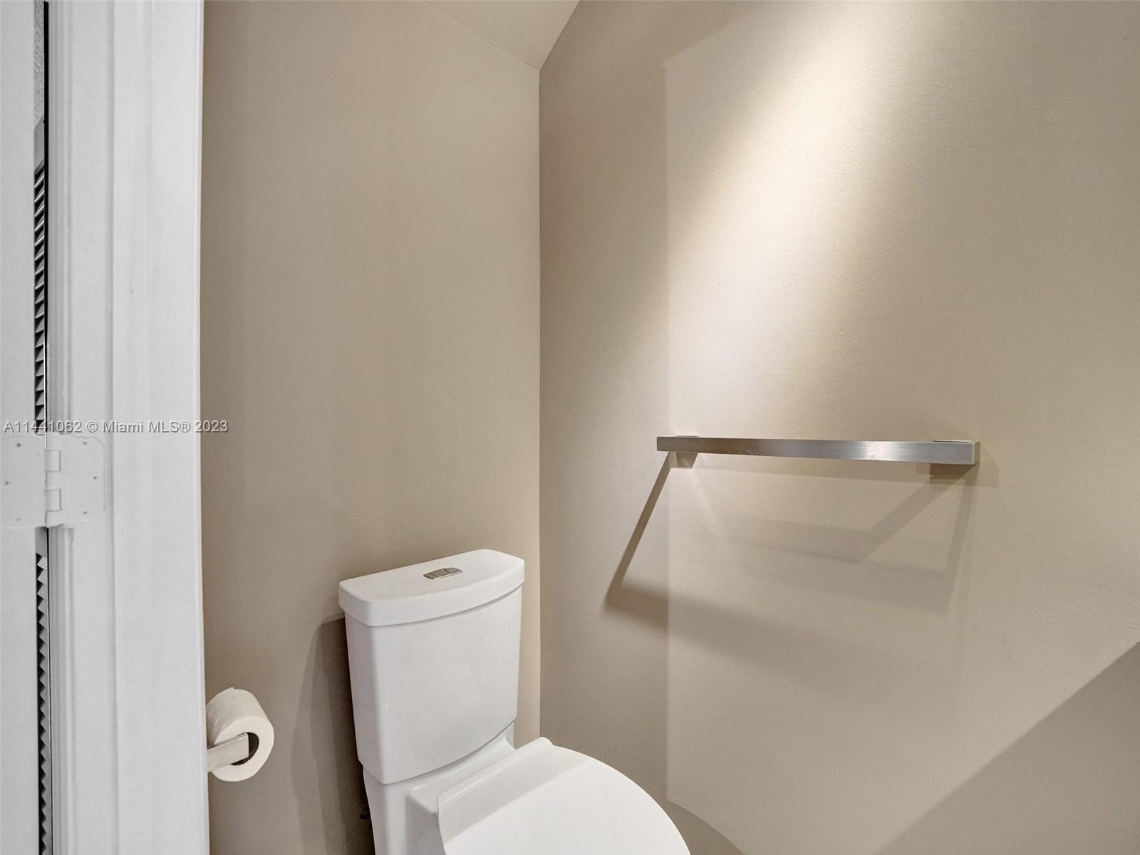 KENDALE LAKES NORTH SEC 9 - Residential