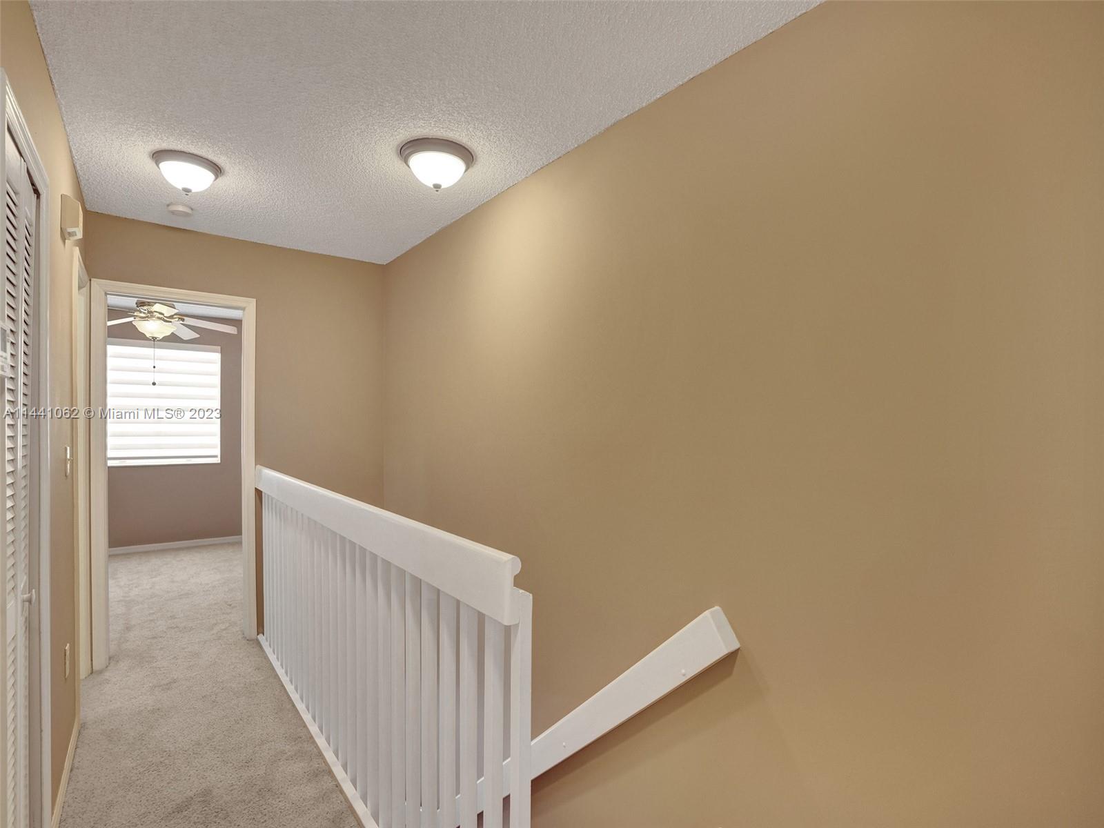 KENDALE LAKES NORTH SEC 9 - Residential