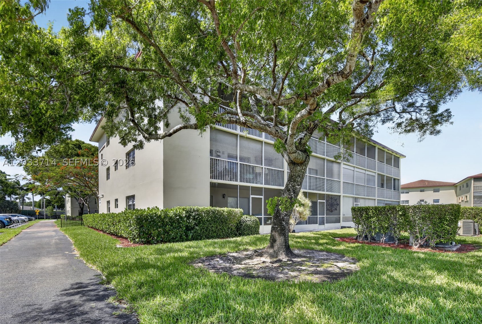 NEW HAMPTON AT CENTURY IV - Residential