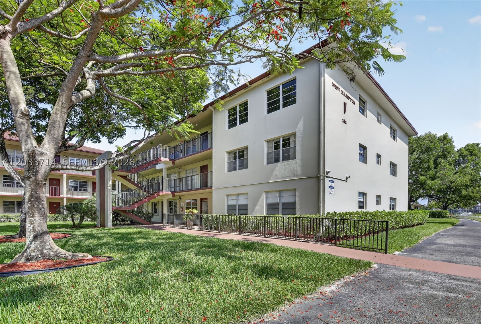 NEW HAMPTON AT CENTURY IV - Residential