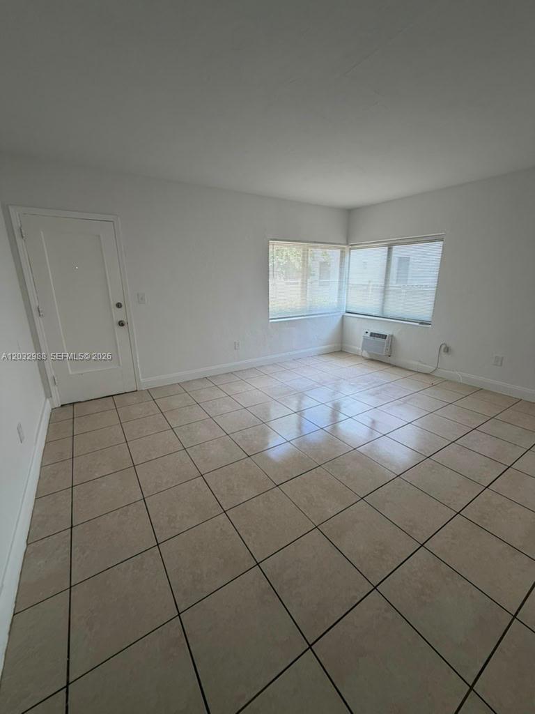 ISLE OF NORMANDY MIAMI VI - Residential Lease