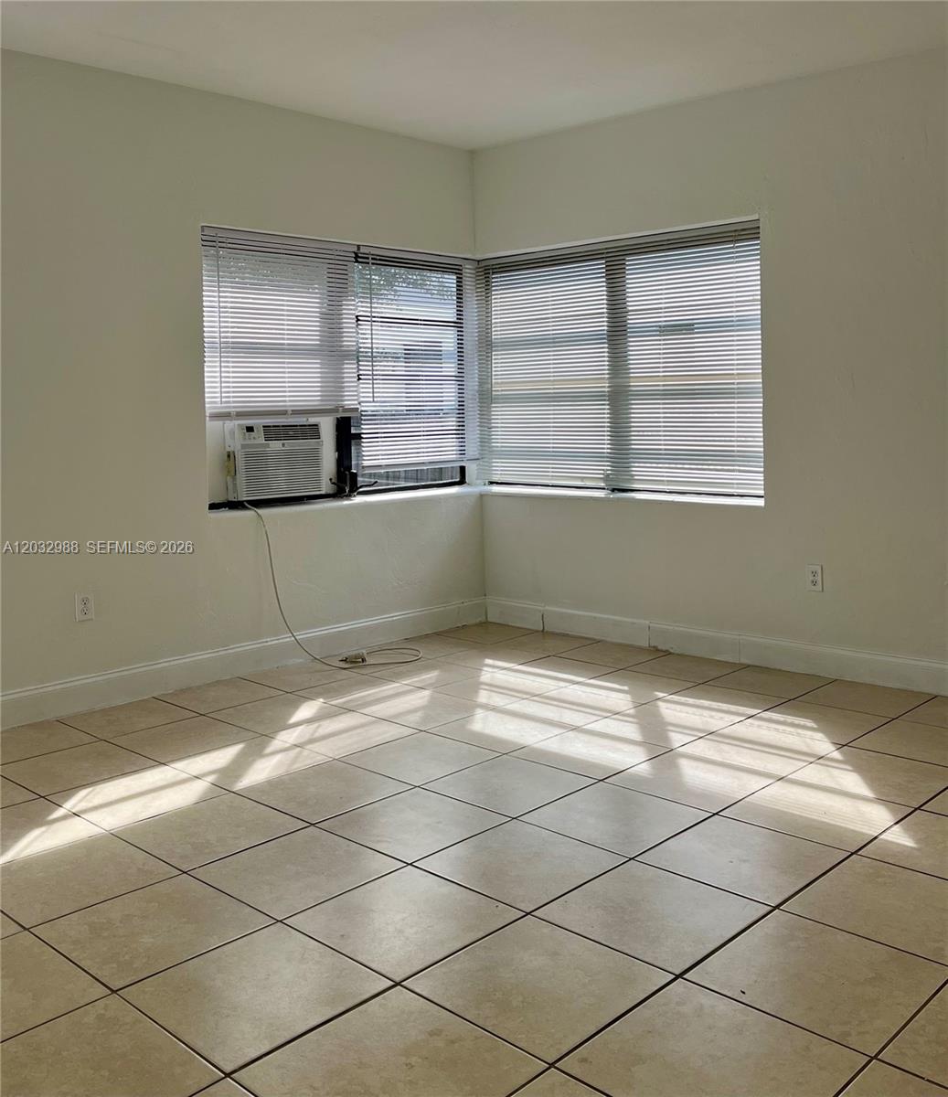 ISLE OF NORMANDY MIAMI VI - Residential Lease