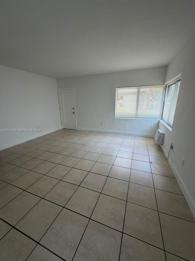 ISLE OF NORMANDY MIAMI VI - Residential Lease