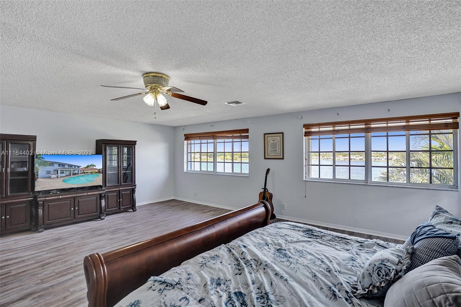 HIGHLAND MEADOWS - Residential