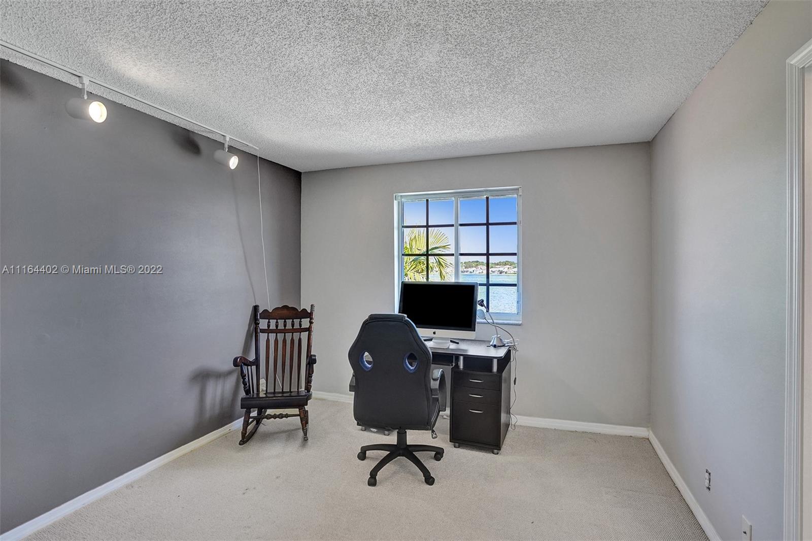 HIGHLAND MEADOWS - Residential