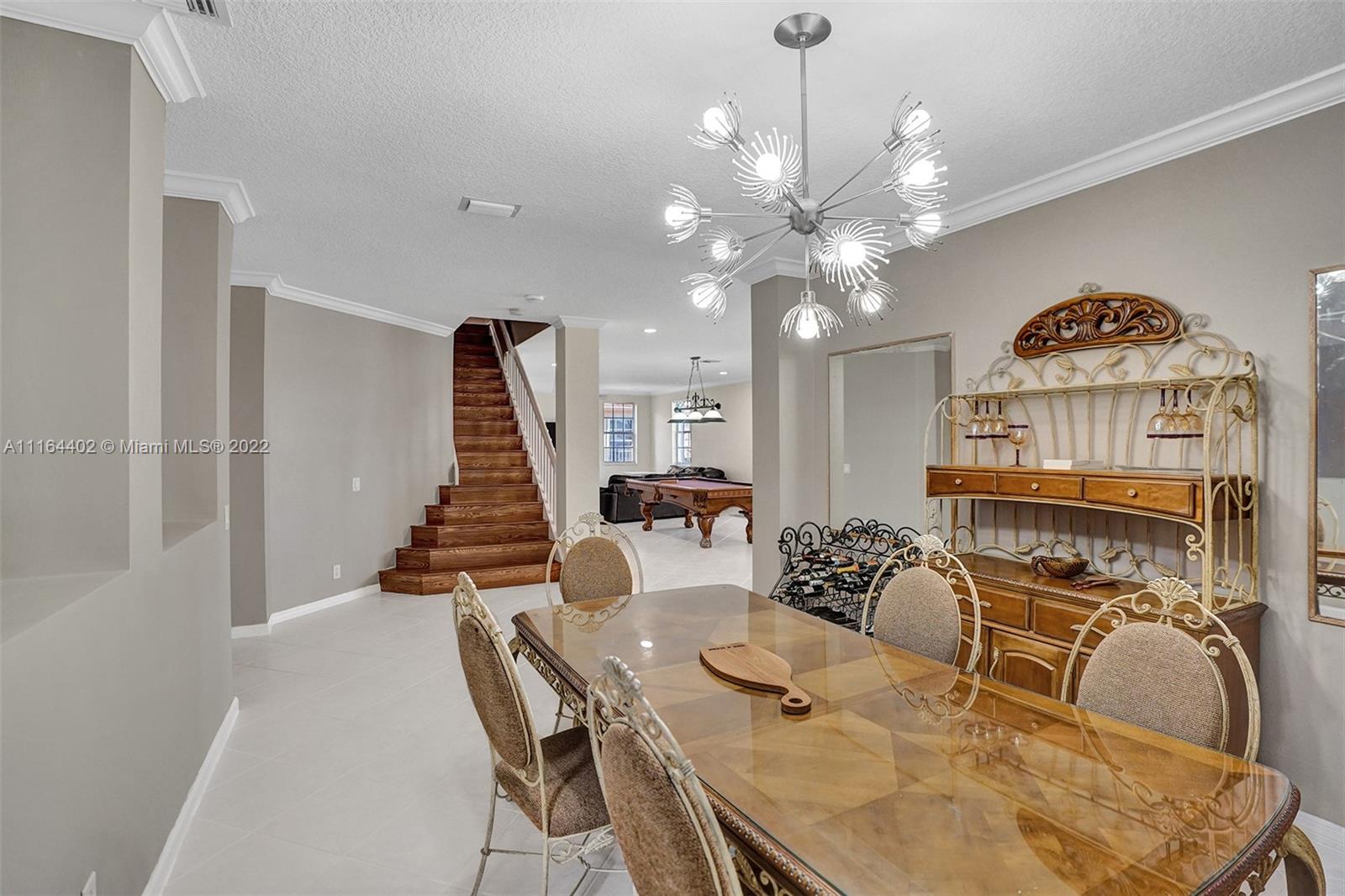 HIGHLAND MEADOWS - Residential