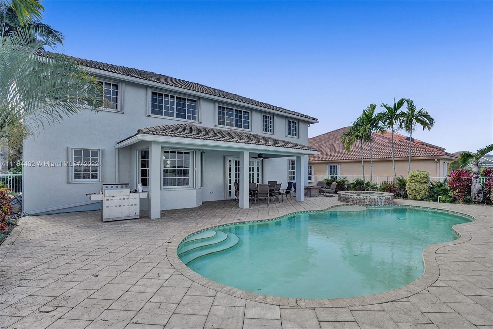 HIGHLAND MEADOWS - Residential