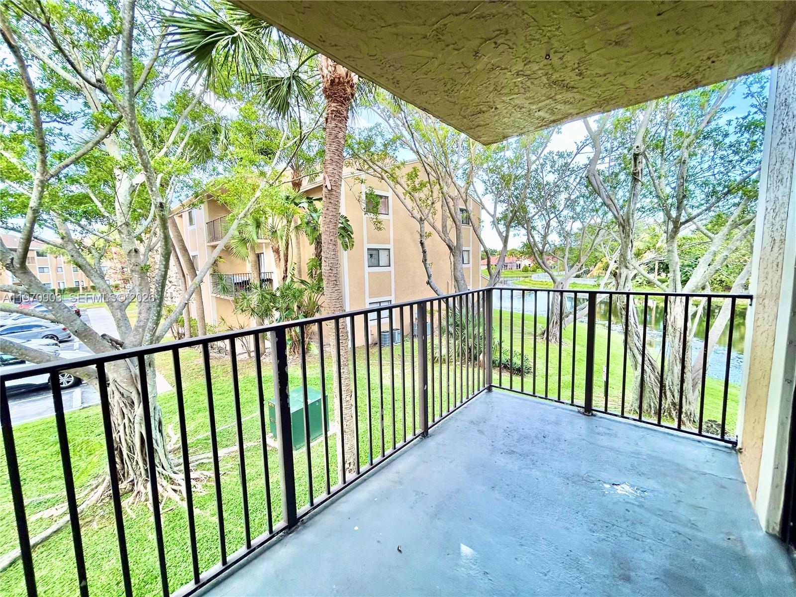 PALMS OF PEMBROKE CONDO - Residential Lease