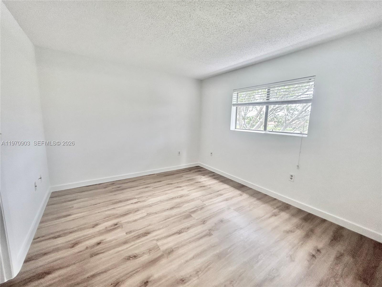 PALMS OF PEMBROKE CONDO - Residential Lease