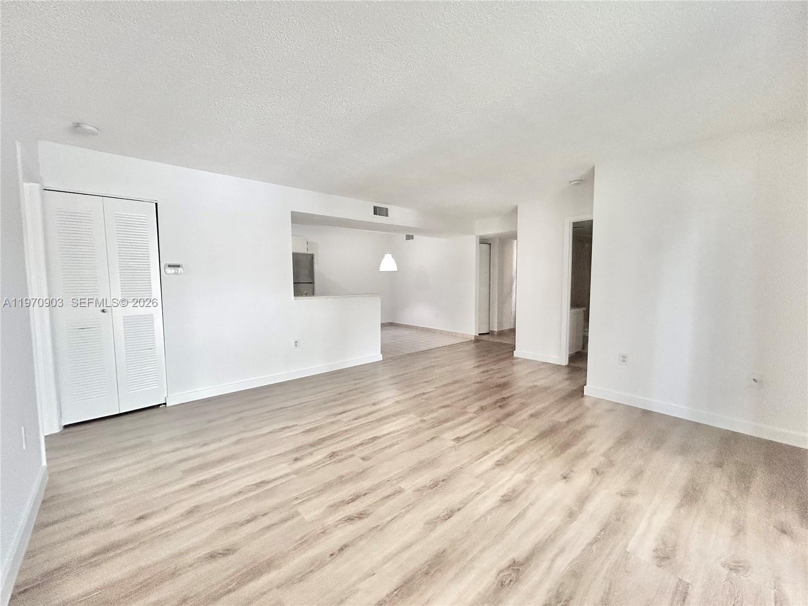 PALMS OF PEMBROKE CONDO - Residential Lease