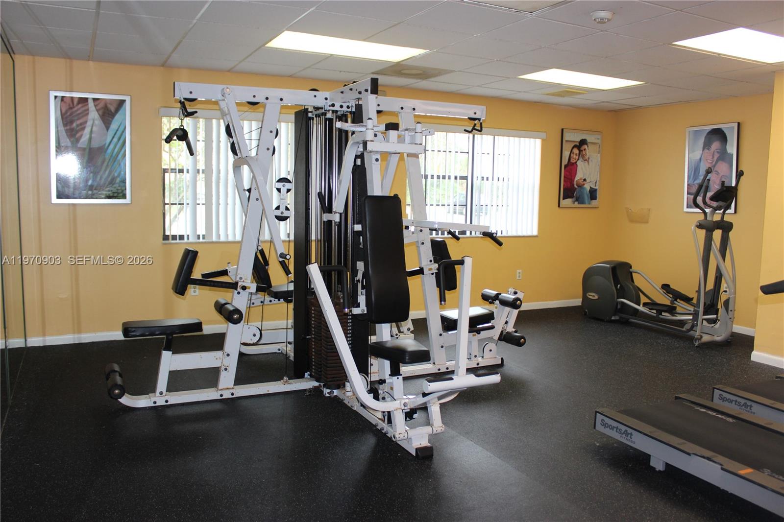 PALMS OF PEMBROKE CONDO - Residential Lease