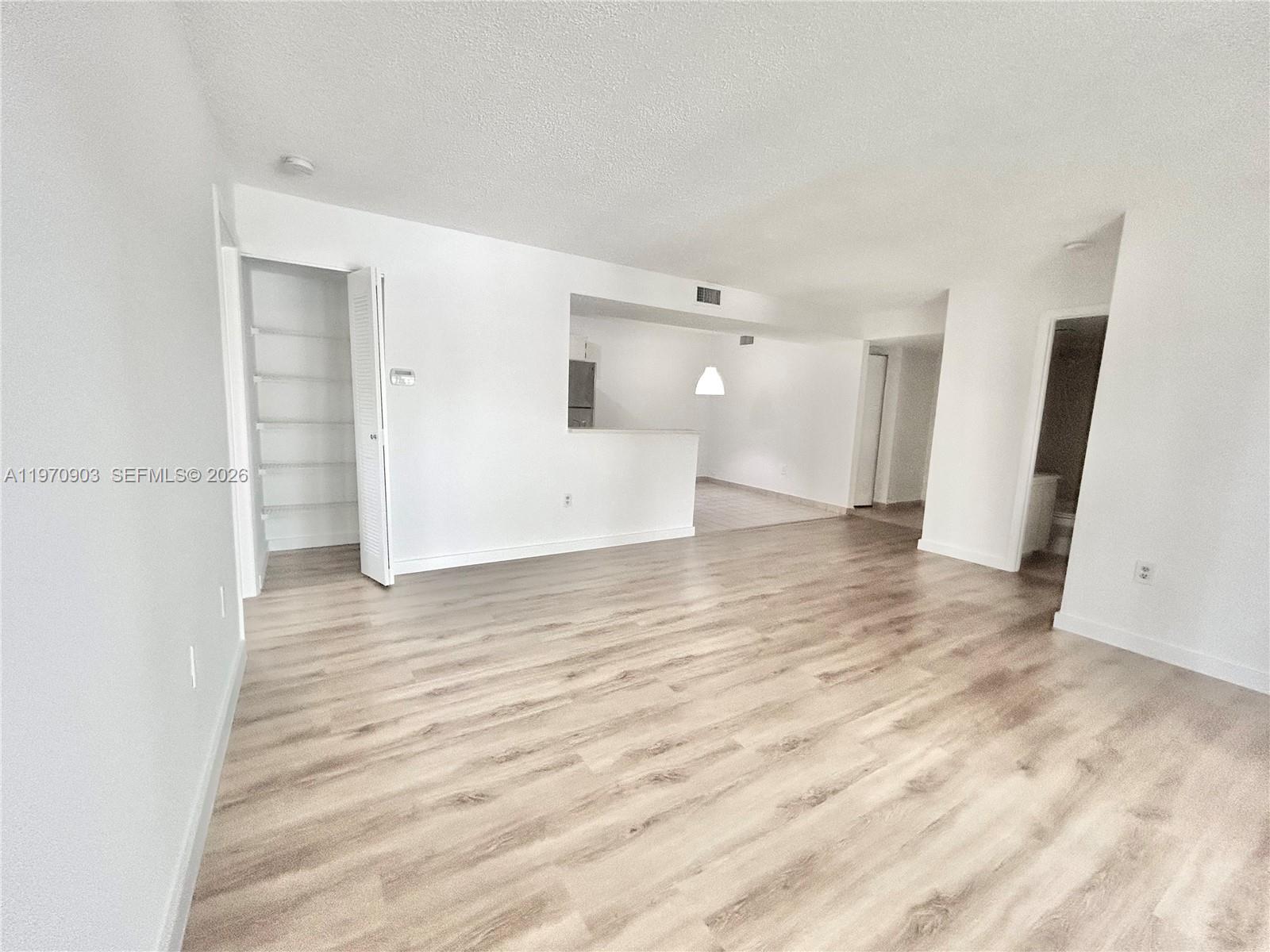 PALMS OF PEMBROKE CONDO - Residential Lease
