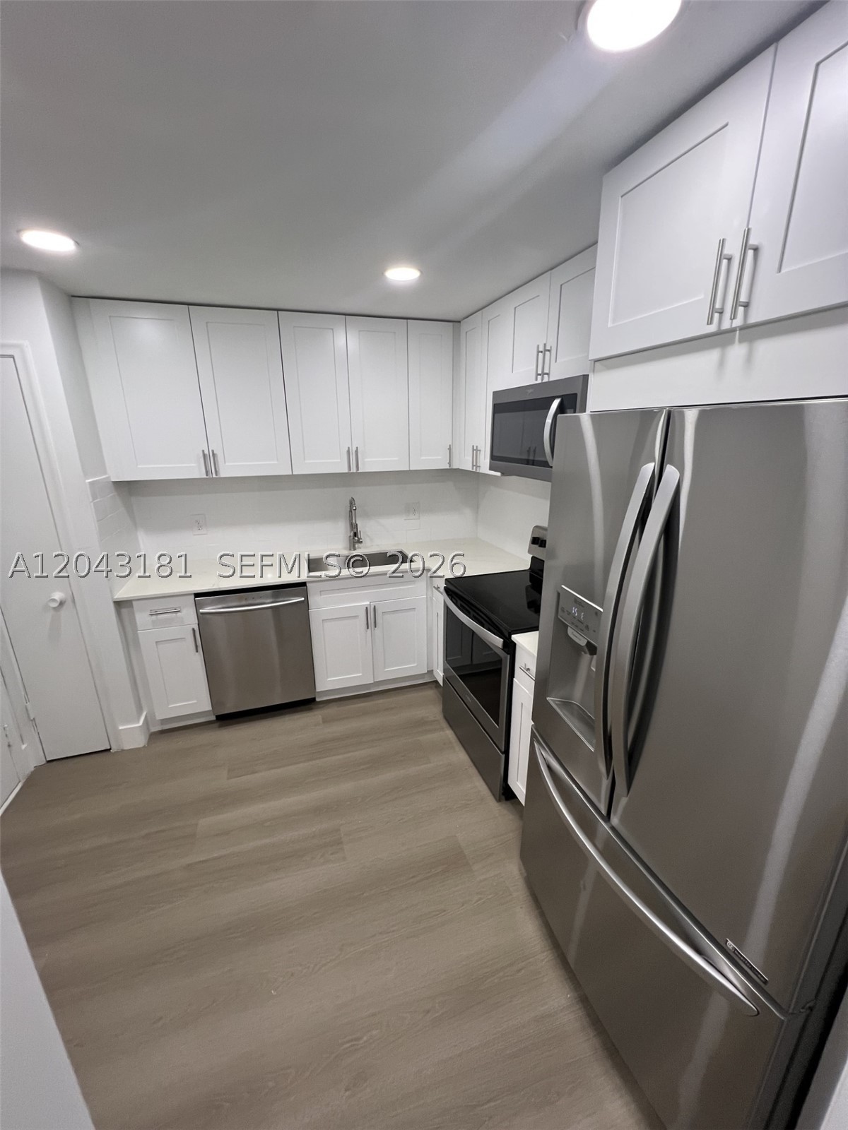 BOCA CLUB CONDO - Residential
