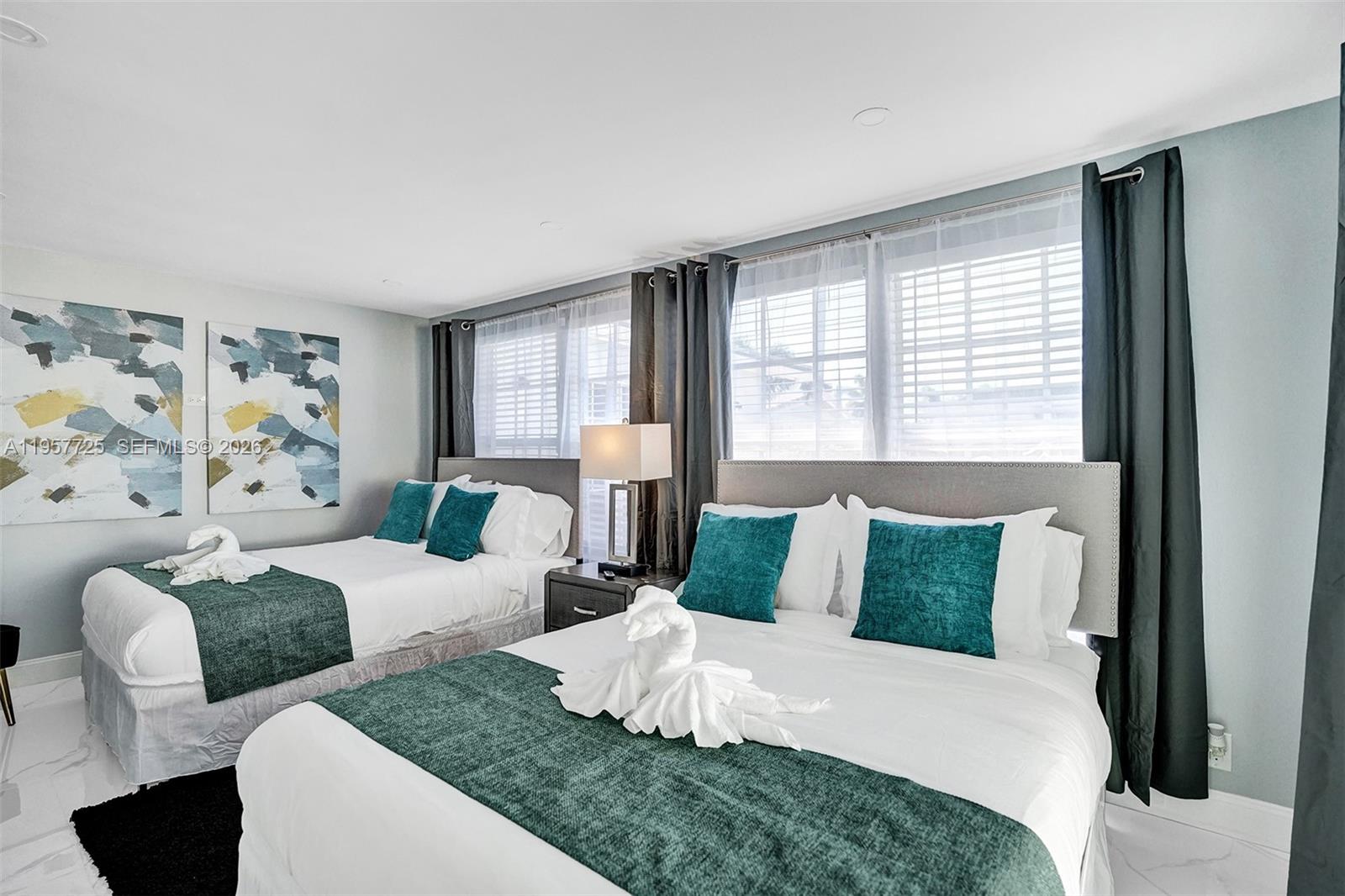THE COVE - Residential