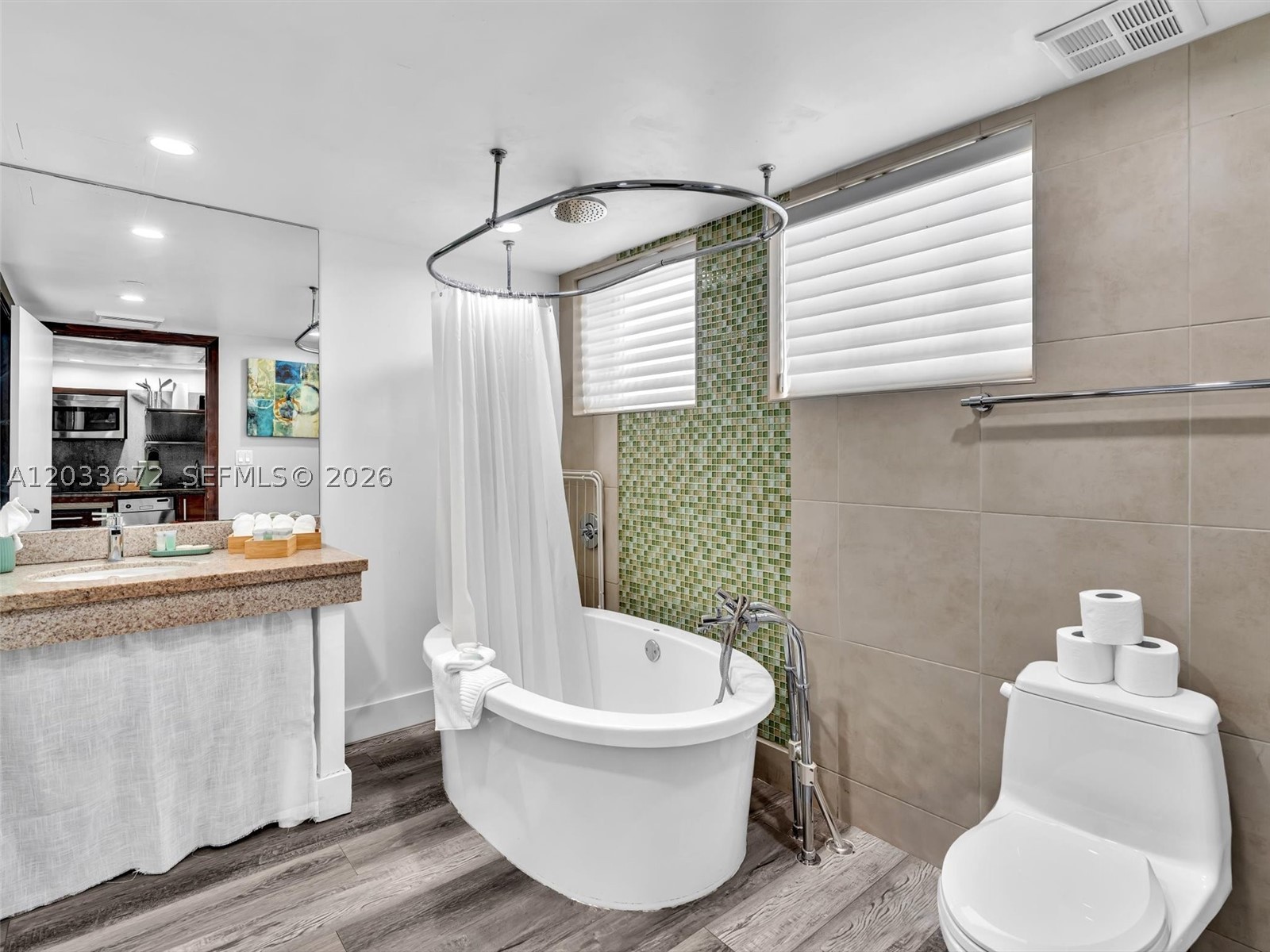 THE STRAND ON OCEAN DRIVE - Residential
