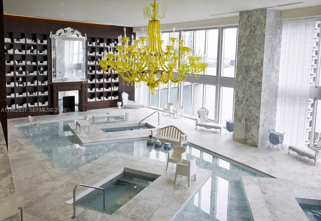 ICON BRICKELL NO TWO - Residential