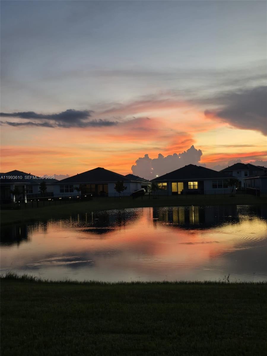 CADENCE PHASE II - Residential