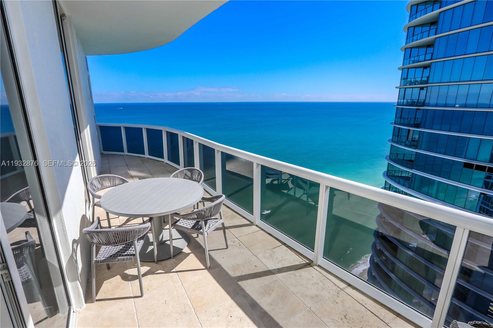 TDR TOWER III CONDO - Residential