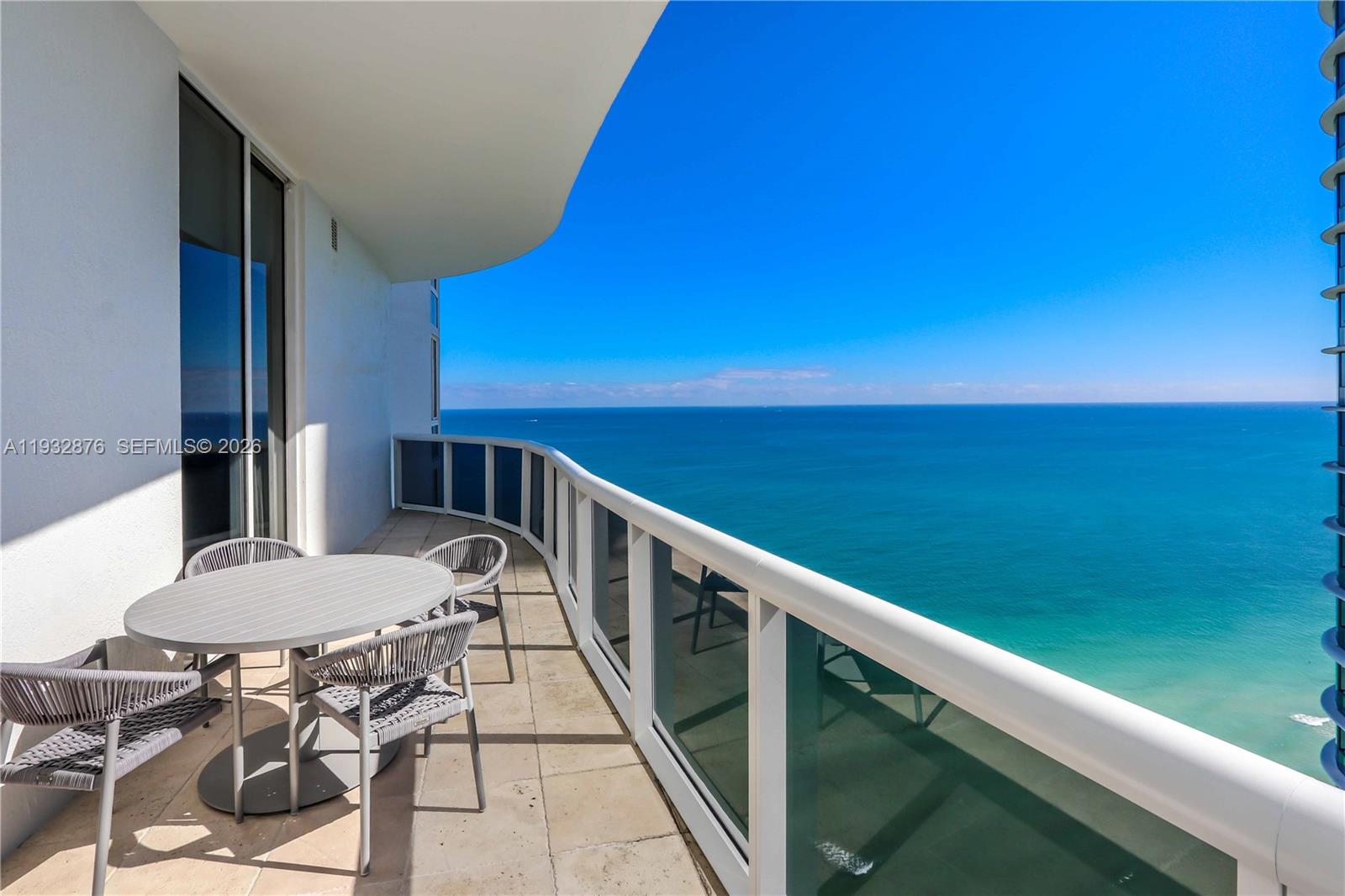TDR TOWER III CONDO - Residential
