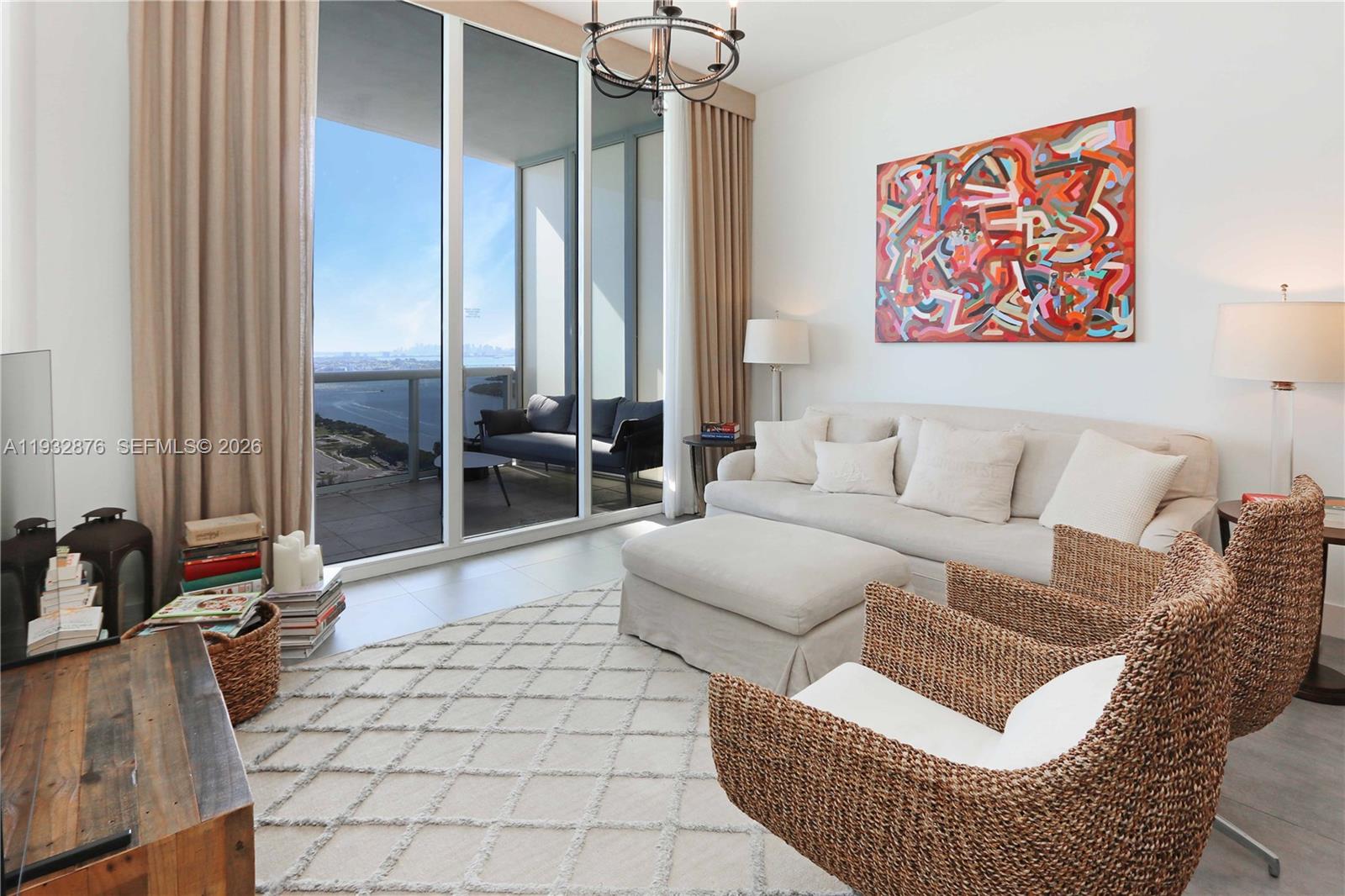TDR TOWER III CONDO - Residential