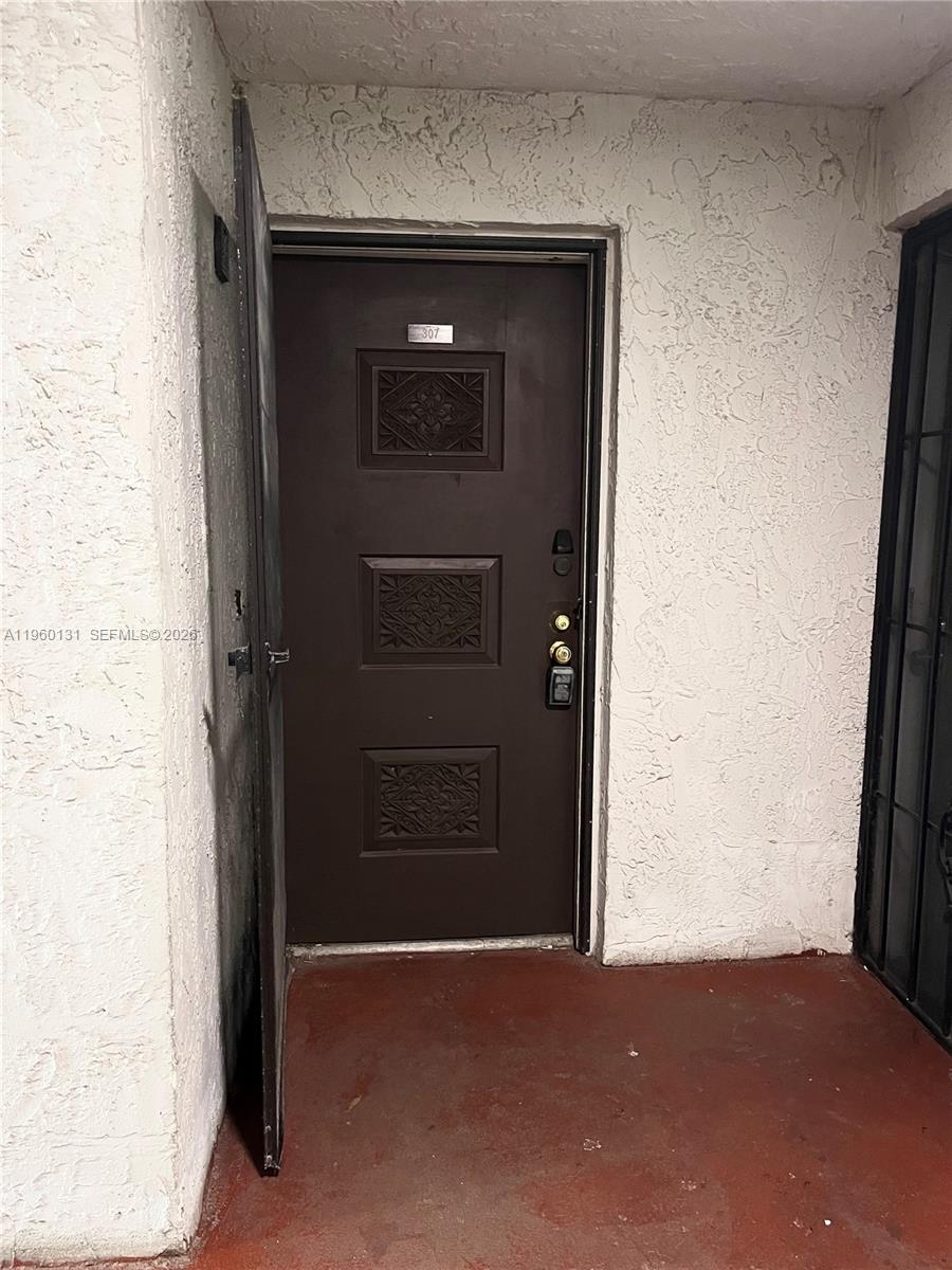 ALHAMBRA CLUB CONDO - Residential