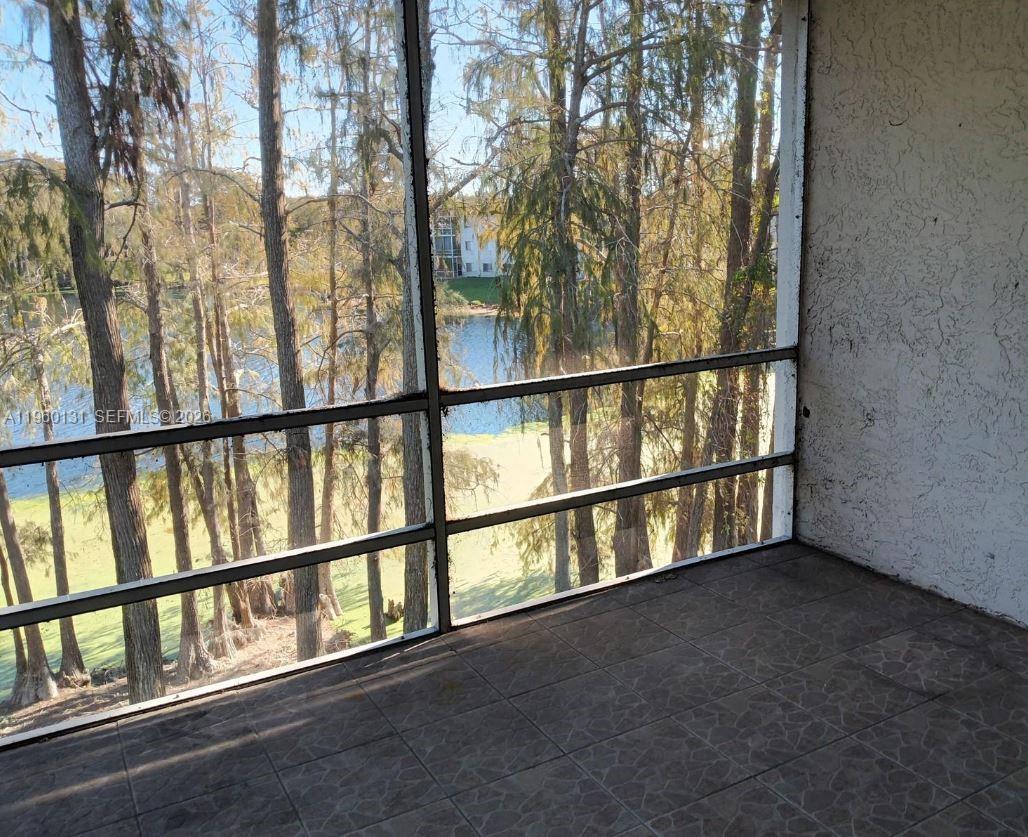 ALHAMBRA CLUB CONDO - Residential