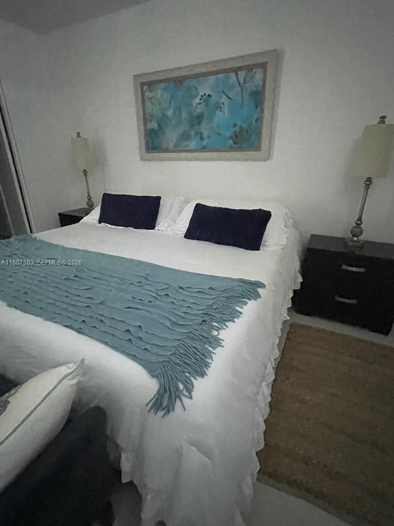 TIDES ON HOLLYWOOD BEACH - Residential