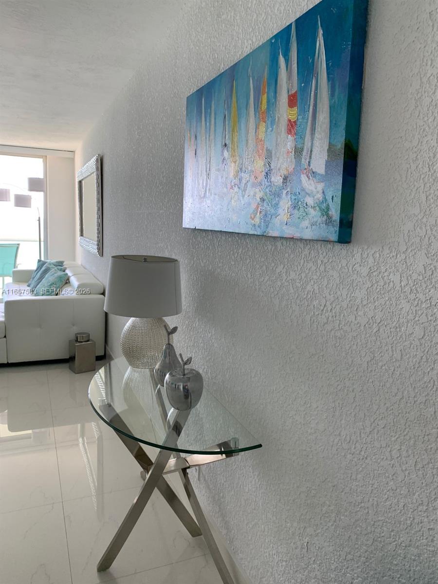 TIDES ON HOLLYWOOD BEACH - Residential
