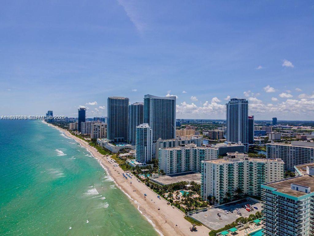 Discover the allure of unit 12M nestled within the prestigious Ocean front Tides. Step out & enjoy Beach. 1 BR, 1.5B.. Living here feels like a retreat. Take advantage of the fully equipped gym, 2 rejuvenating heated pools overlooking the ocean, valet parking, 24/7 security, coffee shop offering food delivery & other goods, a tiki by the pool for leisurely gatherings. Nearby shopping plazas making going shopping a breeze. Enjoy walks, cycling & more at the famous Hollywood Broadwalk. Next to the Diplomat & Hyde hotels, your home offers a vibrant lifestyle w/ endless opportunities for entertainment & relaxation. EQUAL HOUSING OPPORTUNITY