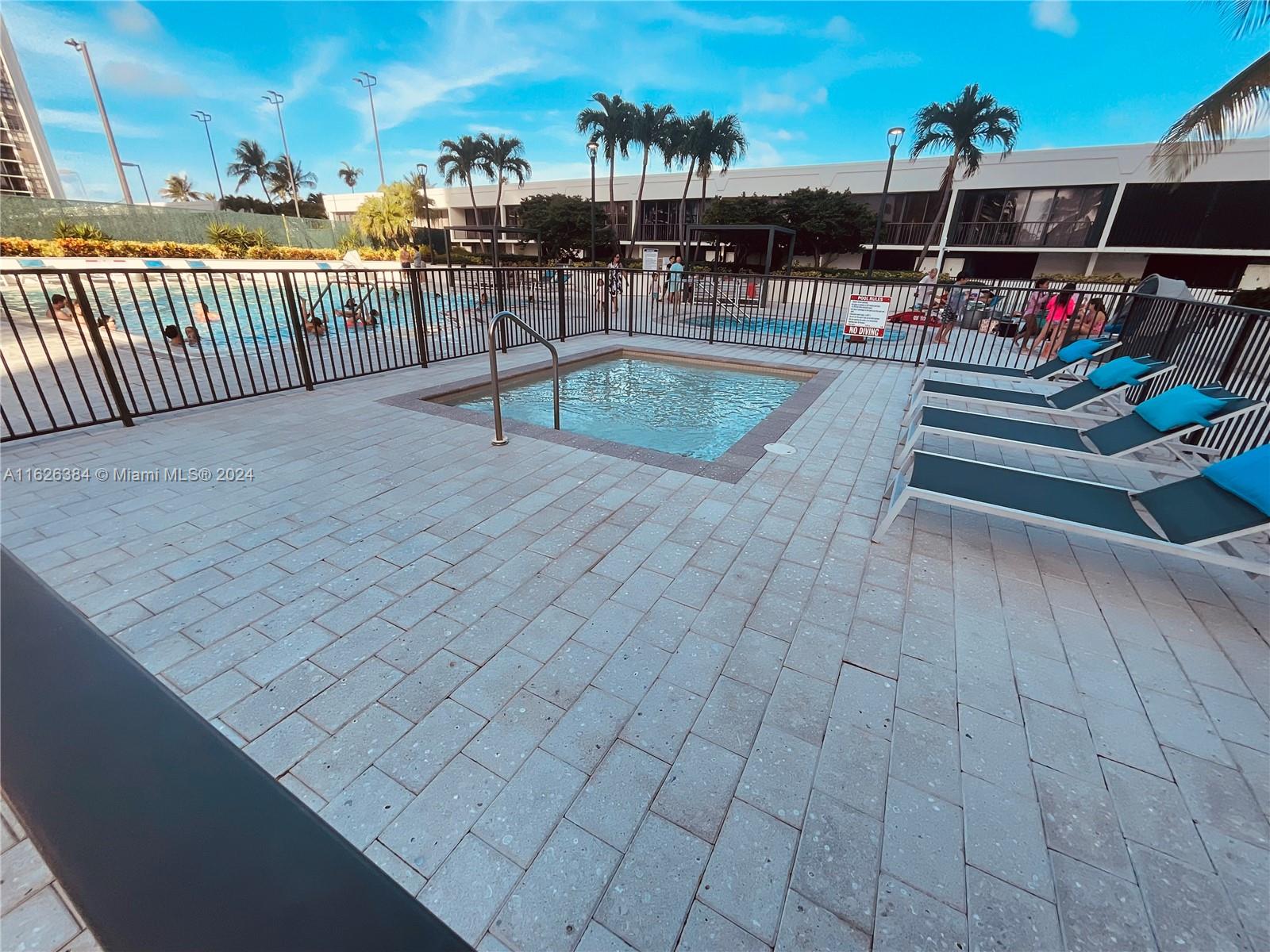 BRICKELL PLACE PHASE II C - Residential Lease