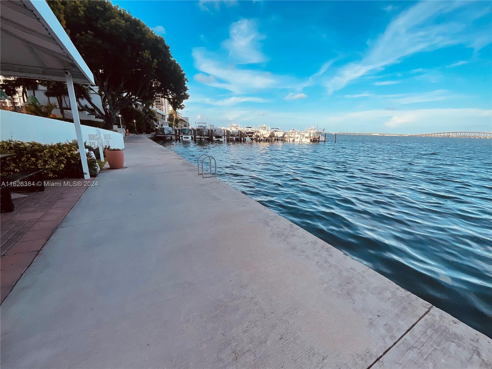 BRICKELL PLACE PHASE II C - Residential Lease
