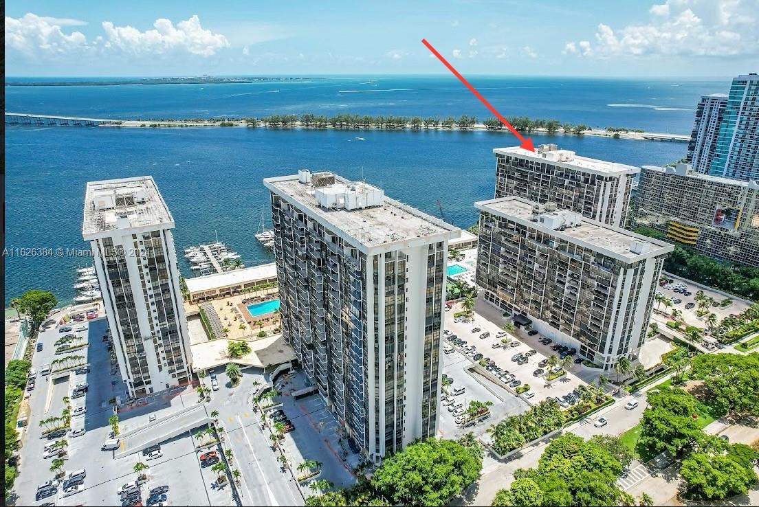 BRICKELL PLACE PHASE II C - Residential Lease
