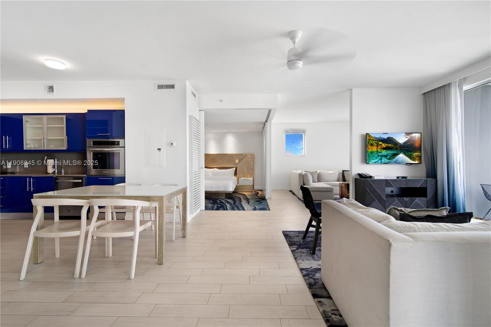 FORT LAUDERDALE RESIDENCE - Residential