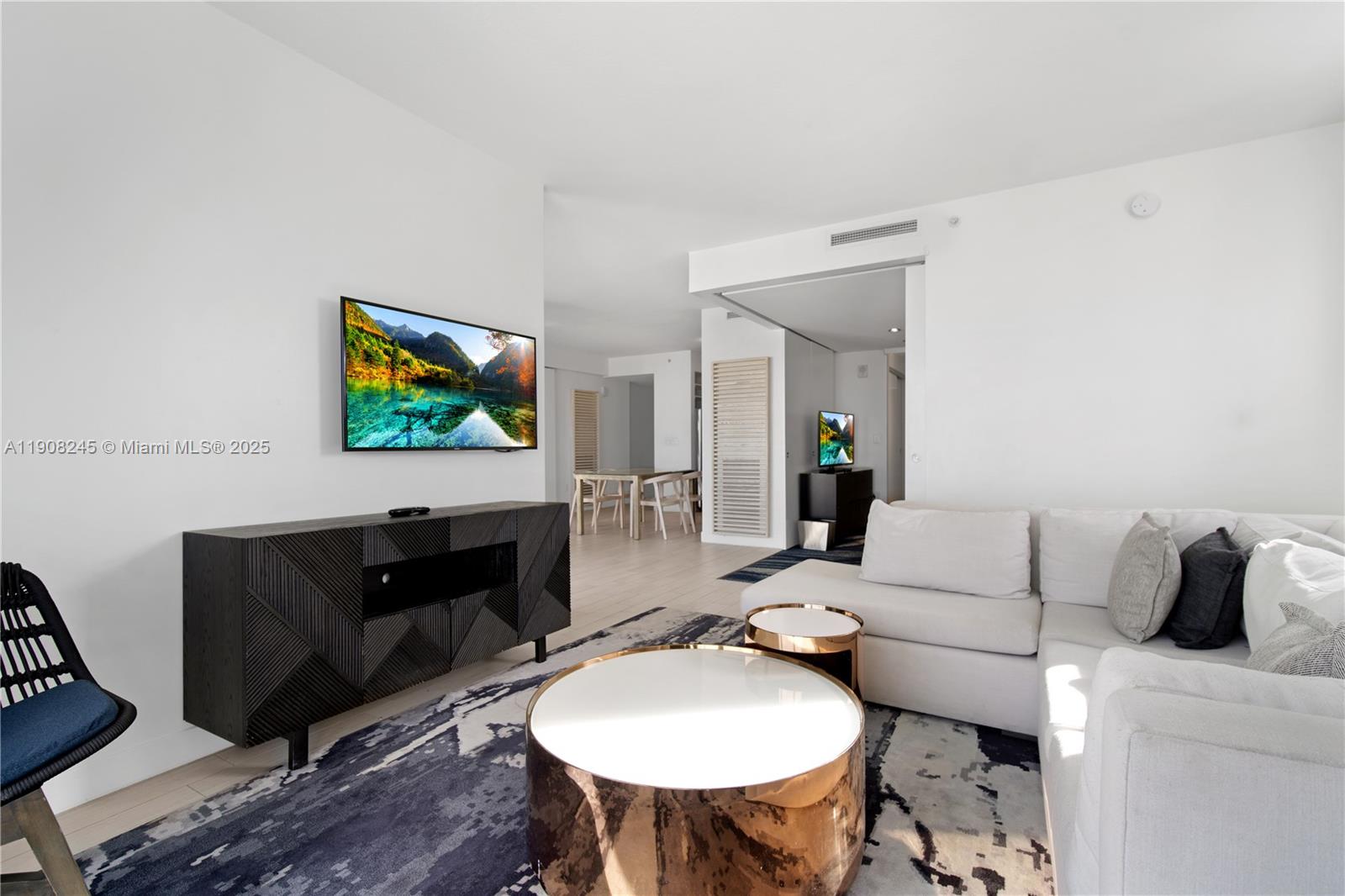 FORT LAUDERDALE RESIDENCE - Residential