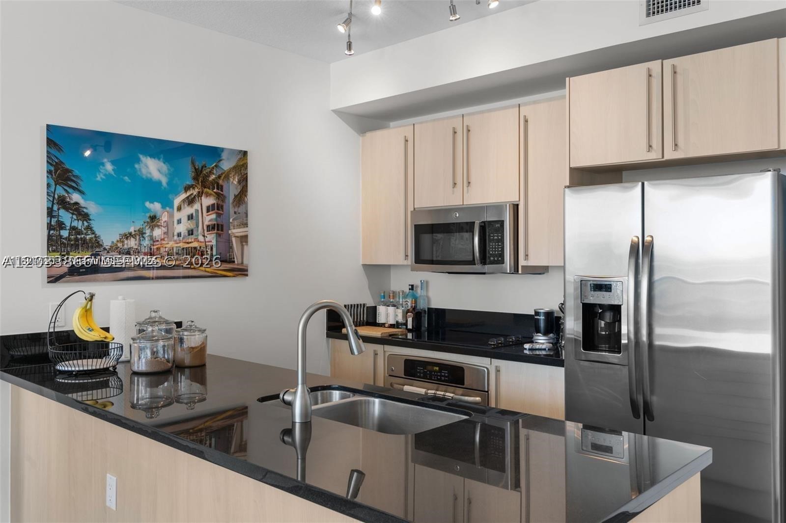 THE AXIS ON BRICKELL COND - Residential Lease