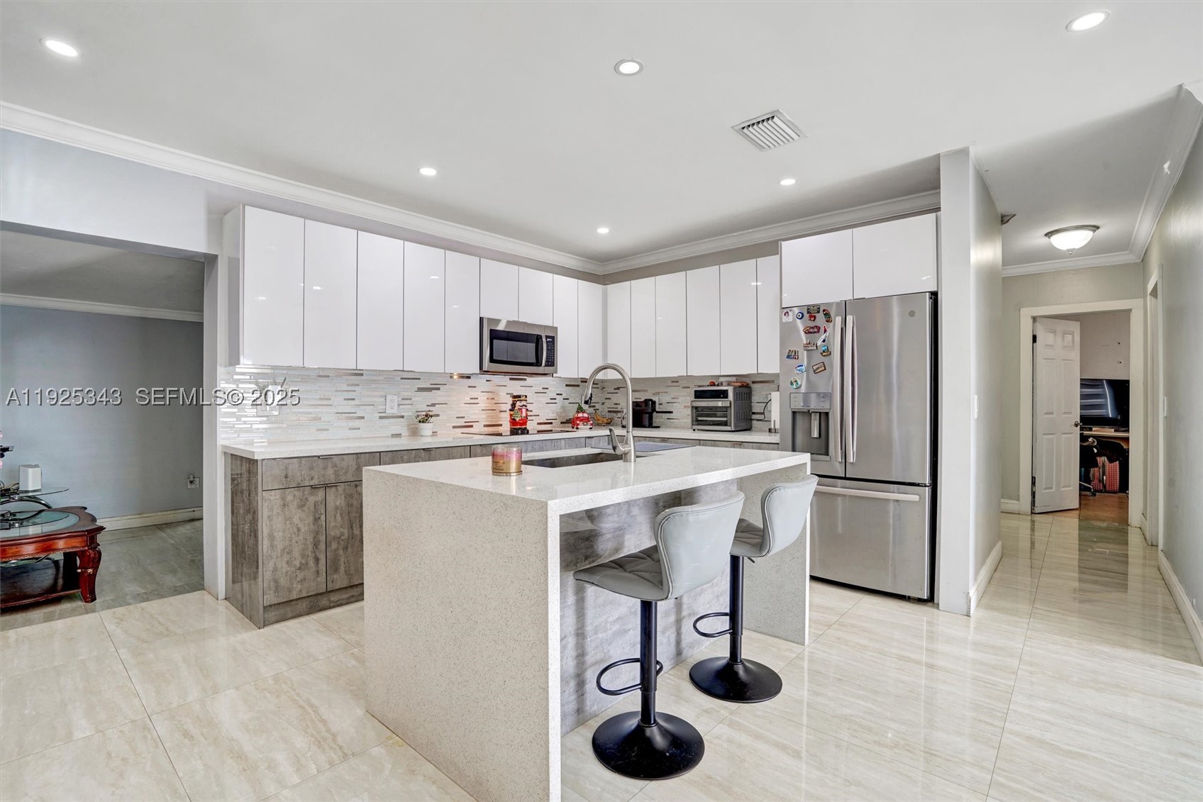 SARATOGA HEIGHTS RE-SUB - Residential