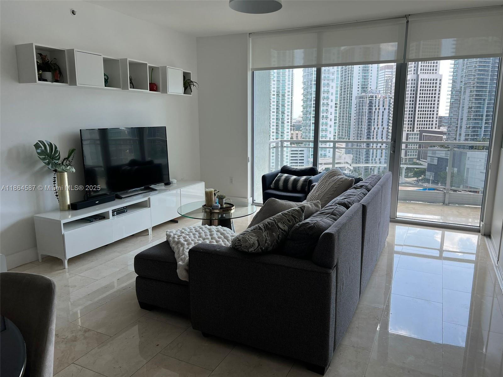 IVY CONDO - Residential
