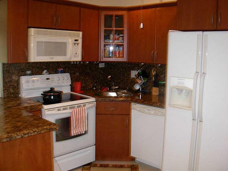 20 54 40 HEFTLER HOMES SE - Residential