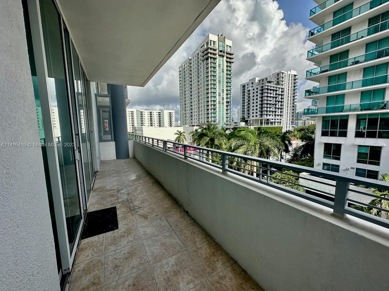 CITY 24 CONDO - Residential Lease