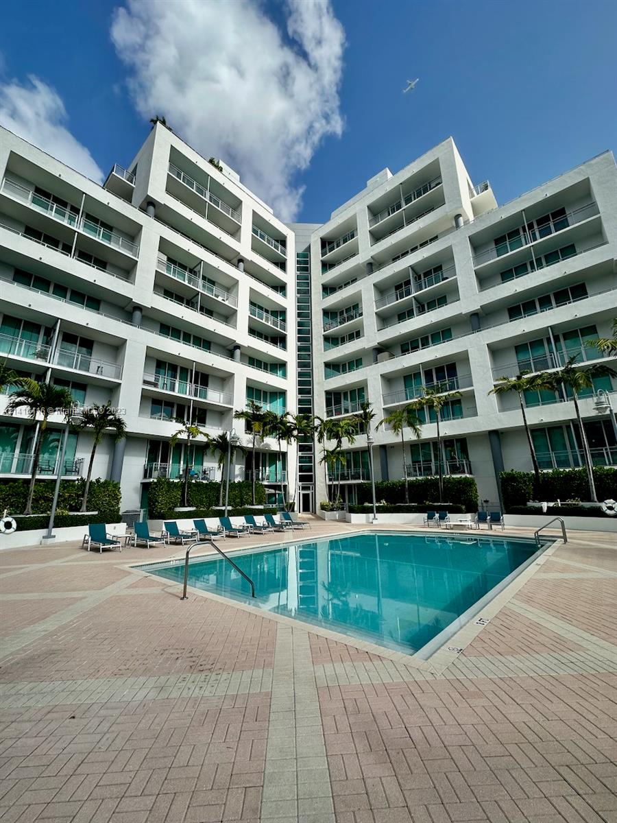 CITY 24 CONDO - Residential Lease