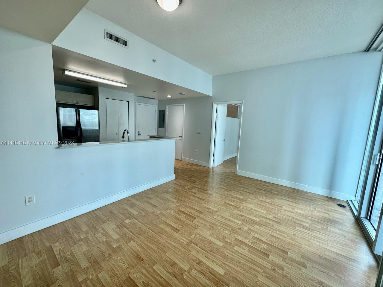 CITY 24 CONDO - Residential Lease
