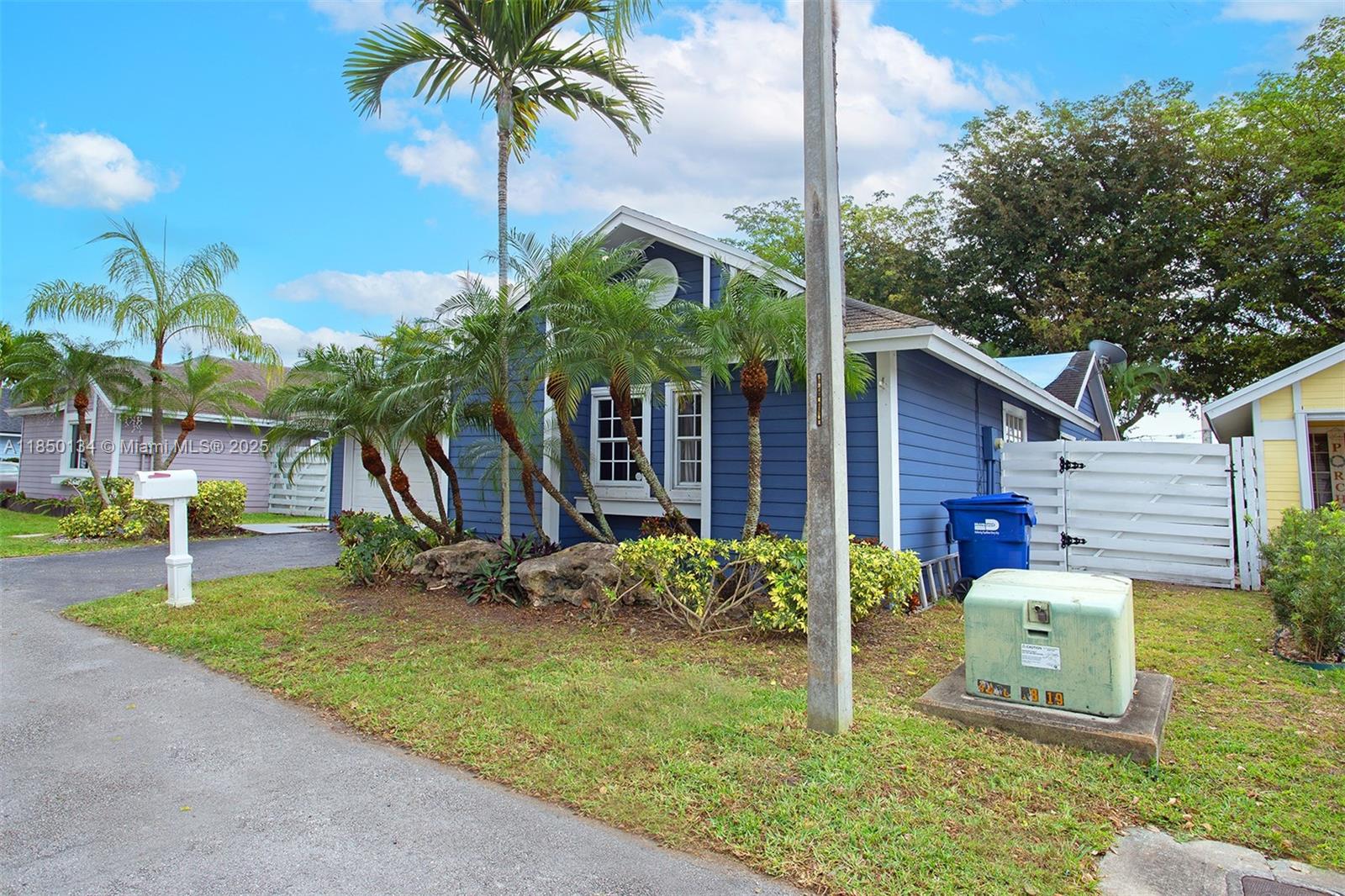 ROYAL GLEN - Residential Lease