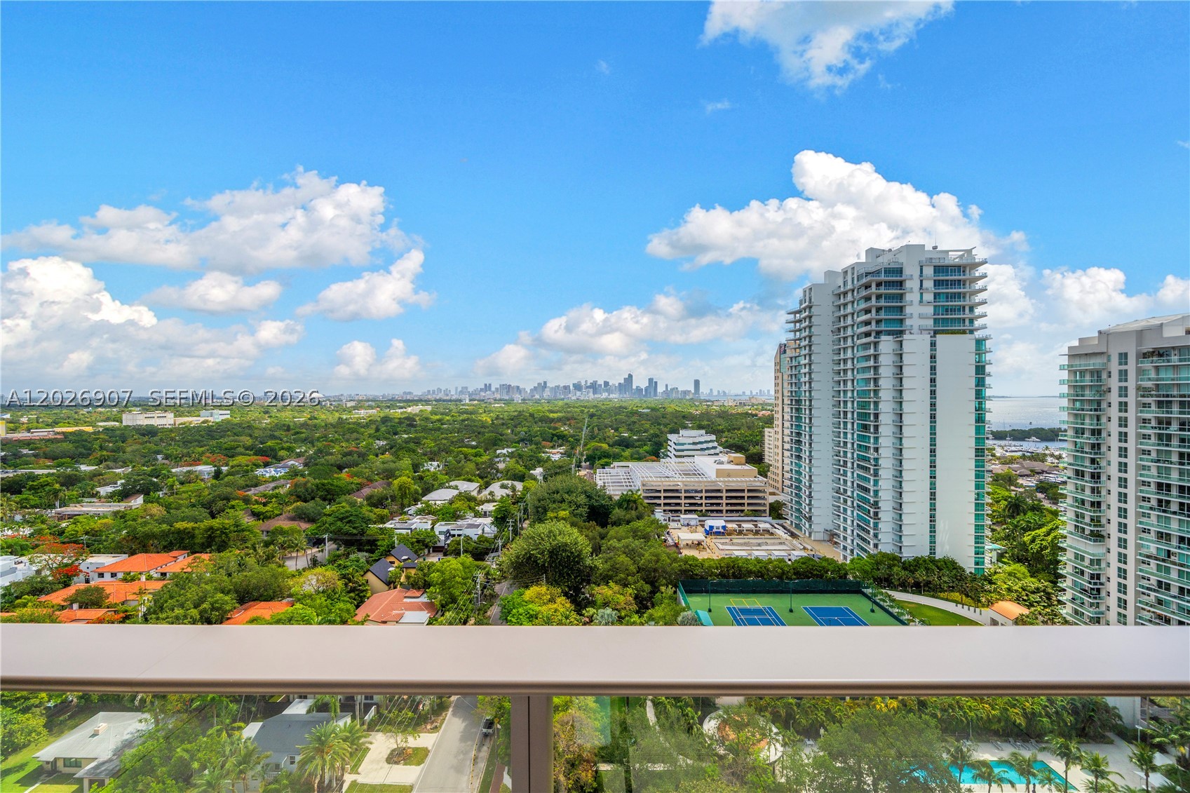 MR. C RESIDENCES - Residential